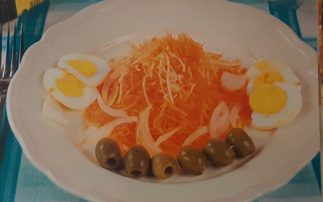 Салат из моркови и редьки
